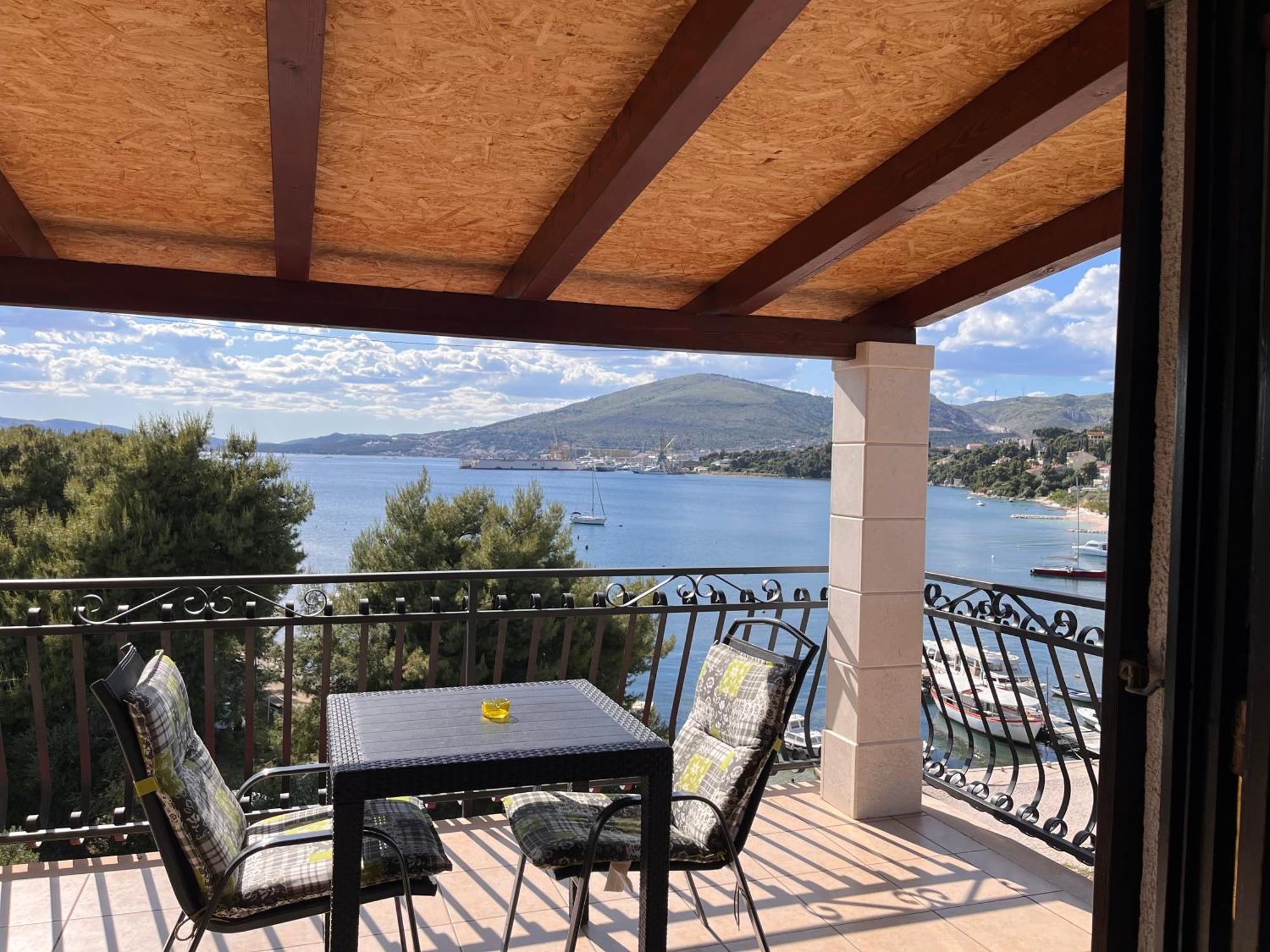 Apartmán Sea View Apartment-20 M From The Sea