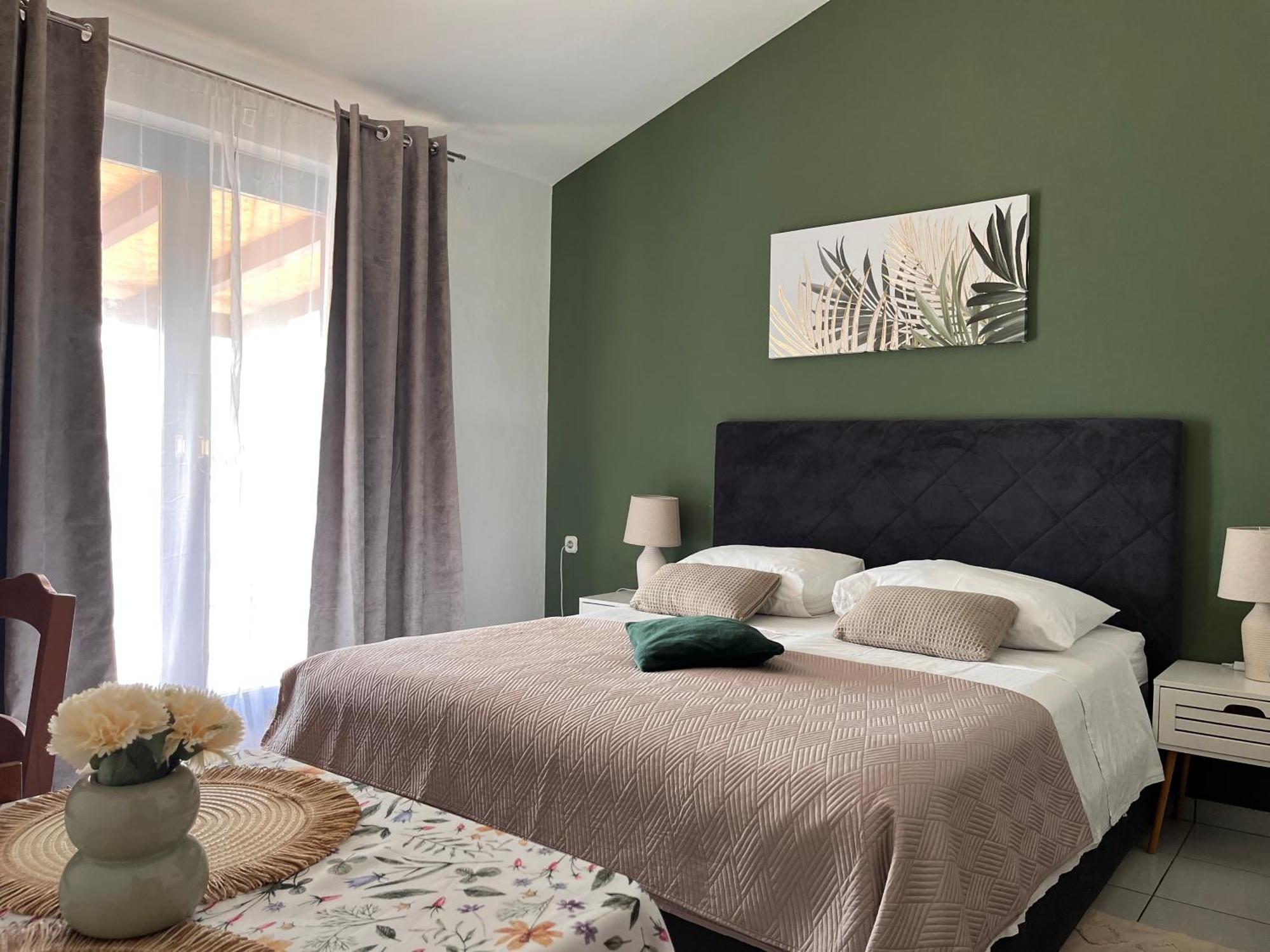 Sea View Apartment-20 M From The Sea Apartamento *